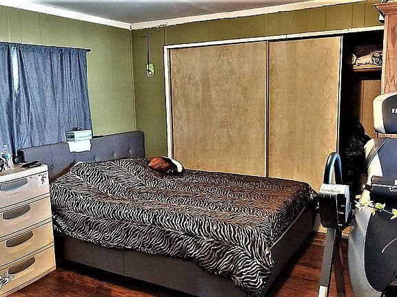 5th image of 1512 E 5th St Space 66