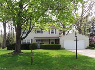 2775 Shady Lake Dr, Vermilion, OH 44089