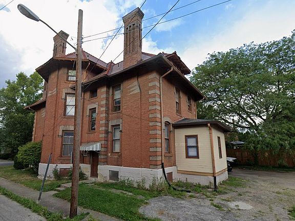 2nd image of 1021 Bryden Rd