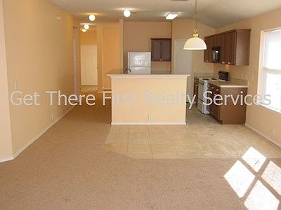 3rd image of 106 Quail Run Dr