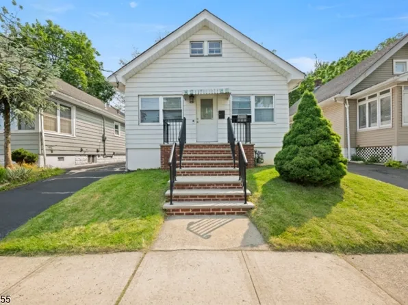 415 Laurita St, Linden City, NJ 07036