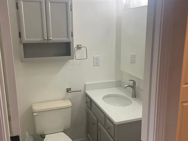 NICE BATHROOM.