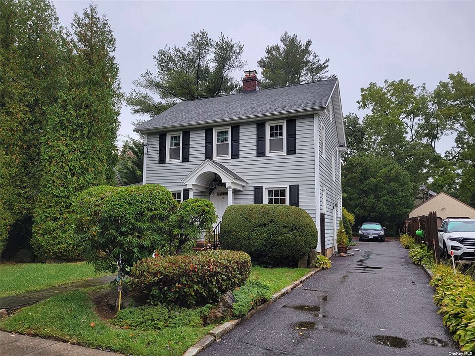 2nd image of 24 Schoolhouse Ln