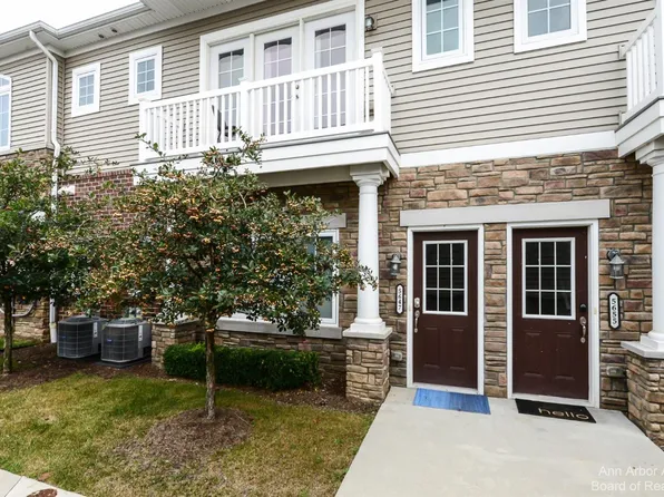 5647 Arbor Chase Dr, Ann Arbor, MI 48103