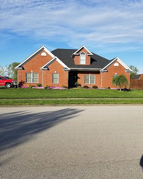 1st image of 2084 Northwood Dr