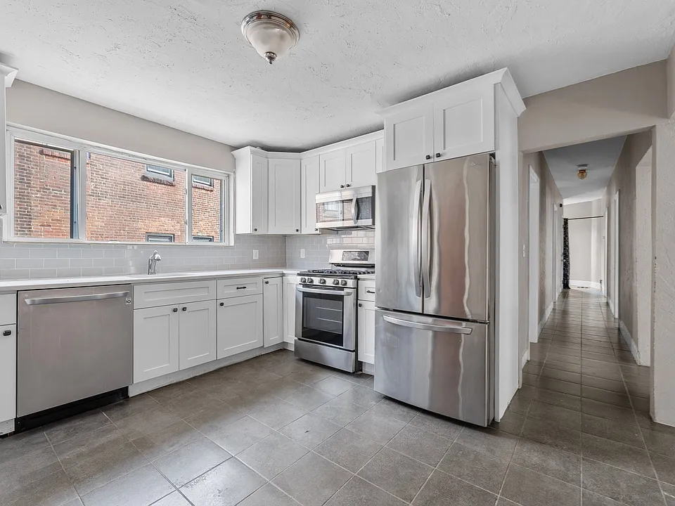 5 Timothy Ave #2