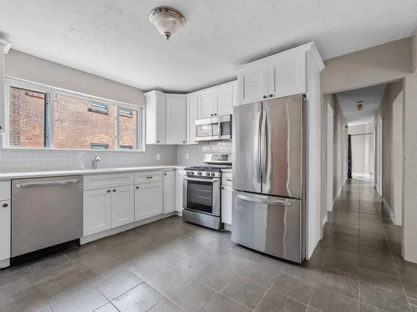 5 Timothy Ave, Everett, MA