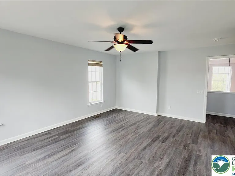 1816 Emerald Dr S — Photo 29