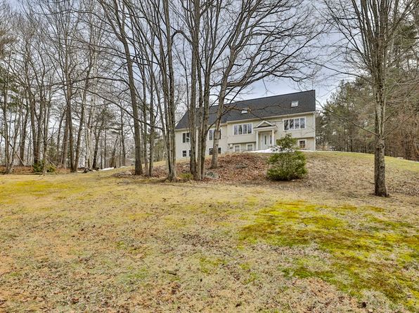27 Norwood Rd, Salem, NH 03079