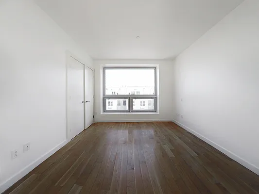 Rented by Cyberapts Management | media 18