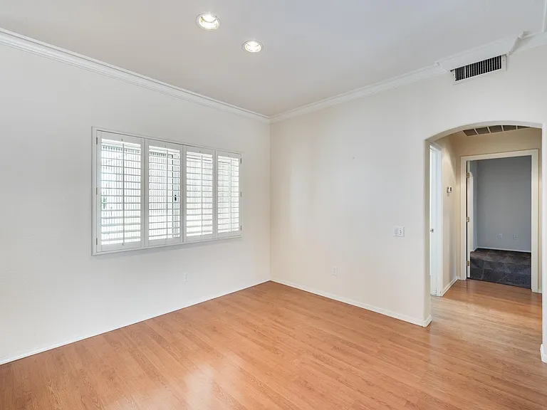 15304 W Heritage Dr — Photo 10