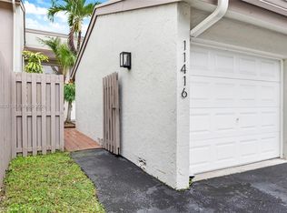 Sabal Chase Sec 1, Miami, FL 33176