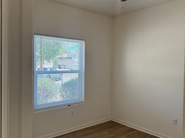 2651 Sunset Pl — Photo 16