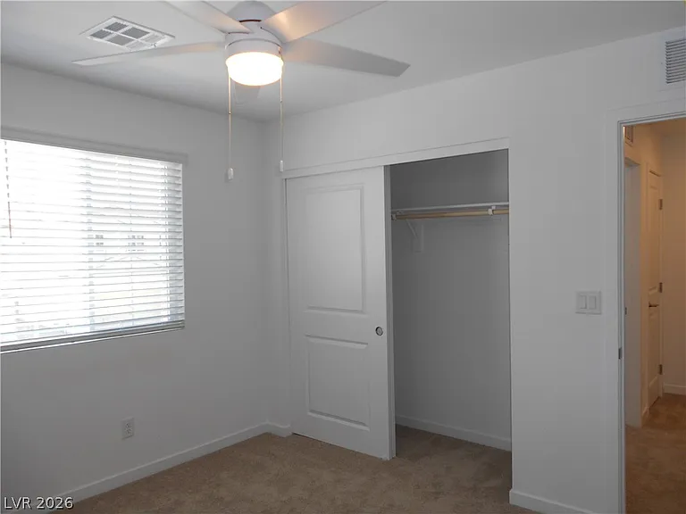 324 Lupton Ave — Photo 12