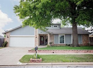 1071 E 138th St, Glenpool, OK 74033