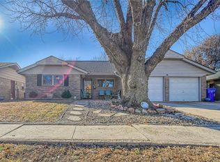1528 High Trail Rd, Norman, OK 73071