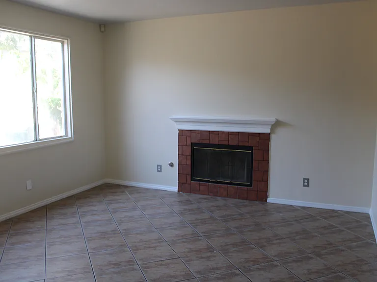 11833 Worcester Dr — Photo 34
