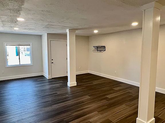 5th image of 263 Market St Unit A