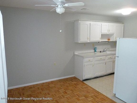 4th image of 1114D Argyll Cir #100D