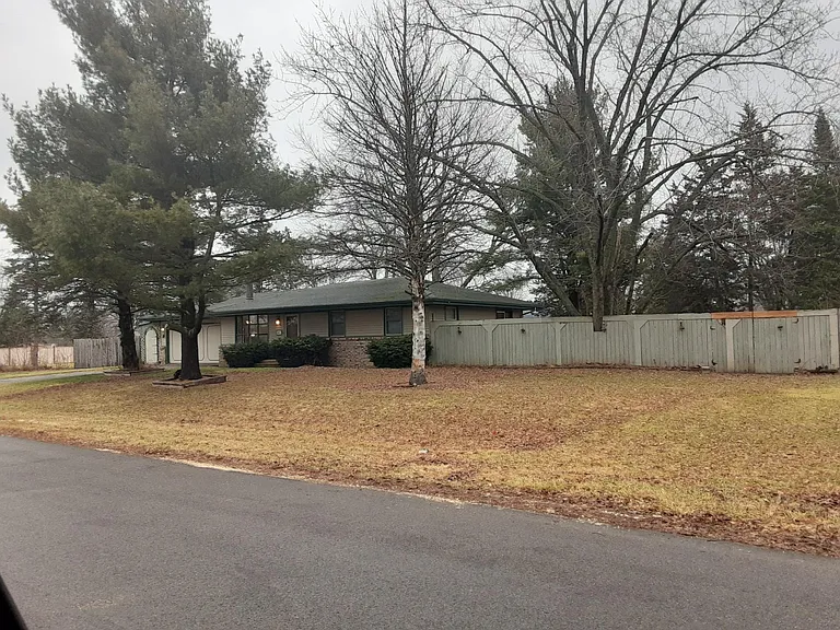 Polaris Dr — Photo 2