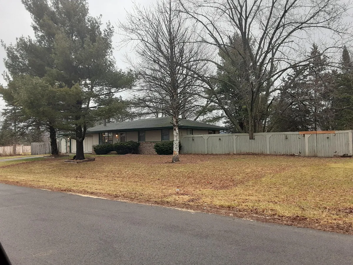 Building Photo - Polaris Dr