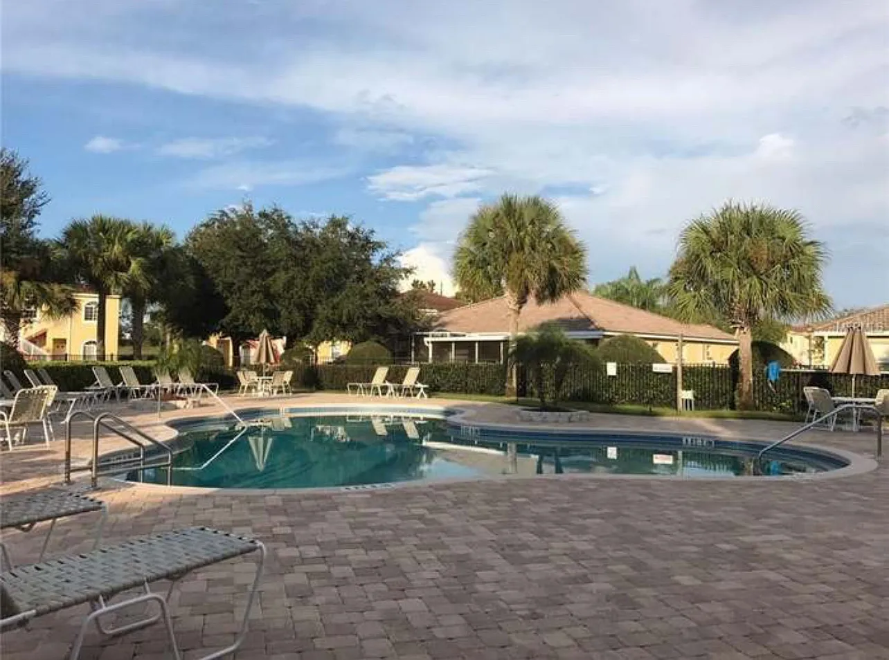 3 bed, 1218 sqft, $1,300 — Photo 4