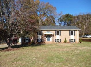 4709 Worden Dr, Spartanburg, SC 29301
