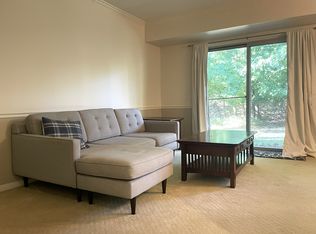 10638 Weymouth St, Bethesda, MD 20814
