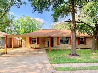 4712 Libbey Ln, Houston, TX 77092