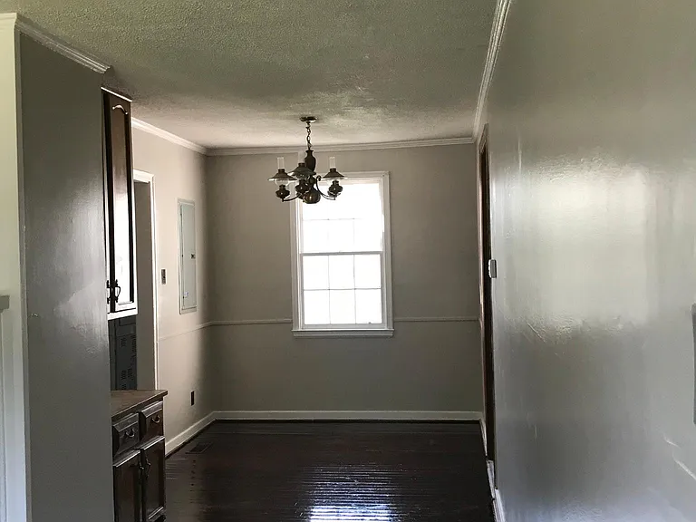 249 Meadowdale Dr — Photo 5