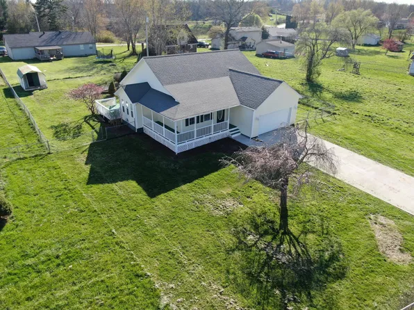 77 Swiss Colony Ln, London, KY 40741