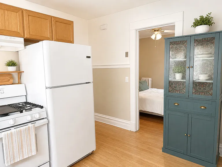 210 N Marion St #2 — Photo 13