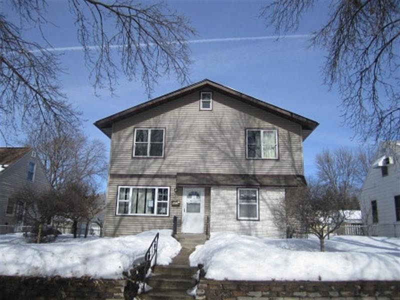 1st image of 1635 Fremont Ave
