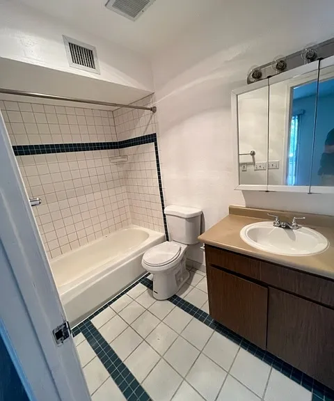 3750 N Country Club Rd #11 — Photo 10