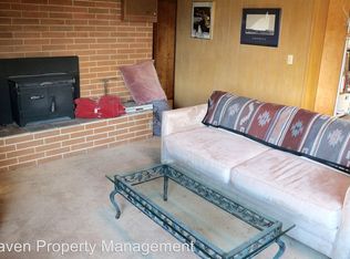 1903 SW Cove Point Rd, Burien, WA 98146