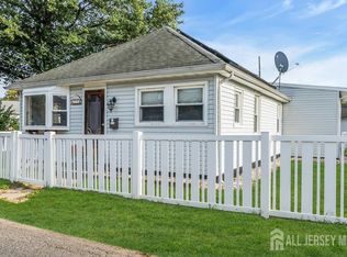 32 Moran Pl, Keansburg, NJ
