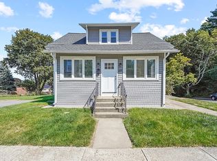 69 Dustin St, Worcester, MA 01604
