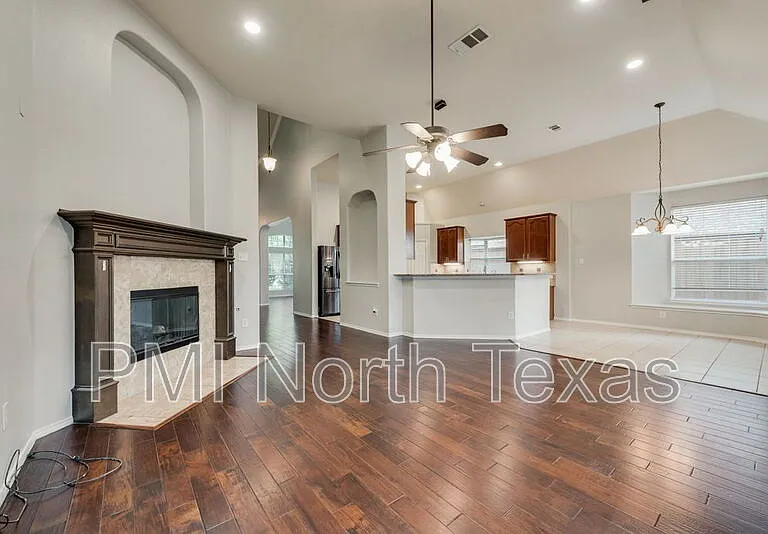 13257 Sulphur Springs Dr — Photo 10
