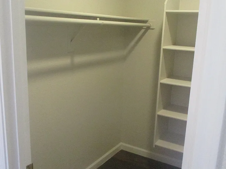 7727 W Eugie Ave — Photo 17
