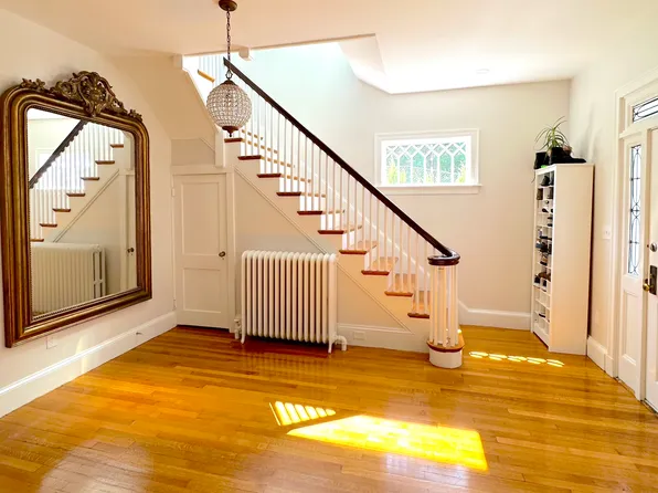6 Barstow St APT 1, Allston, MA 02134