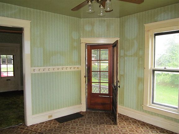3rd image of 510 Virginia St
