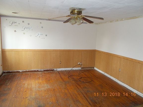 3rd image of 12396 W Us Highway 40