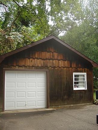 5th image of 580 Marlboro Rd