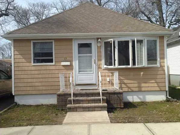 23 Jahn St, Keansburg, NJ 07734