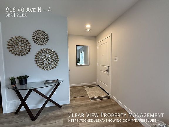 4th image of 916 40th Ave N #4