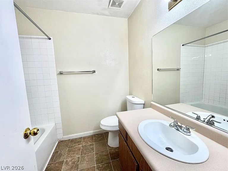 1800 E Ambush St #5 — Photo 8