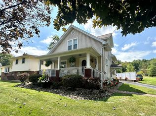 1602 Salt Springs Rd, Mineral ridge, OH 44440