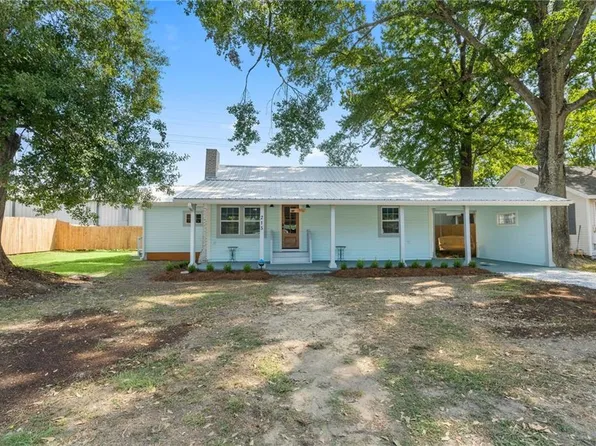 215 10th Ave, Franklinton, LA 70438