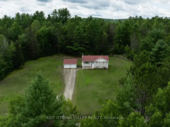 64 Mackey Creek Rd, Head, Clara And Maria, ON K0J 2B0