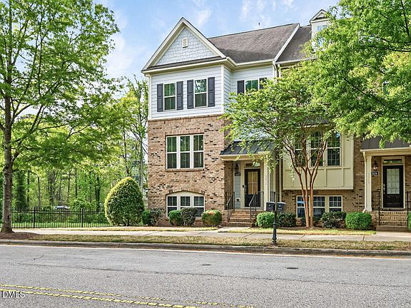 2nd image of 5617 Wade Park Blvd